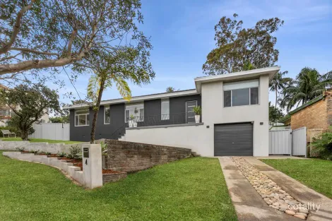 4 OPAL PL, GYMEA, NSW 2227