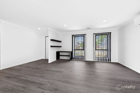 Property photo of 22 Stratum Avenue Doreen VIC 3754