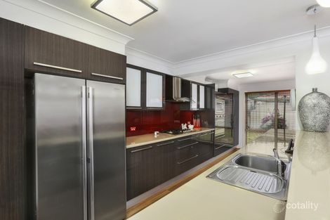 Property photo of 7 Peat Place Point Clare NSW 2250