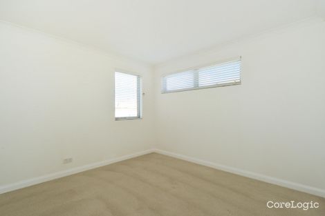 Property photo of 20 Devonshire Turn Rockingham WA 6168