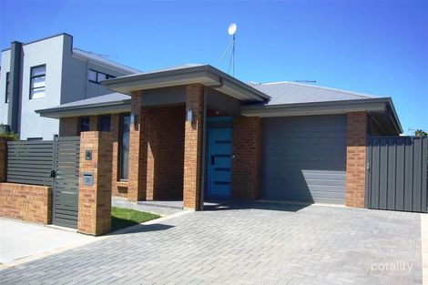 30 Sheffield Cres, Blair Athol, SA 5084