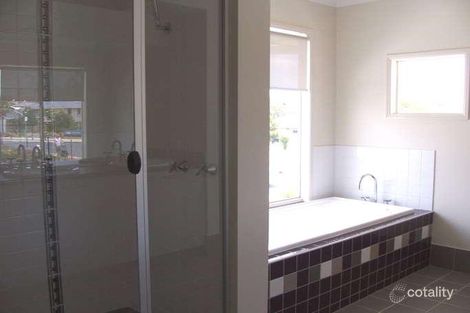 Property photo of 16 Summit Drive Springfield Lakes QLD 4300