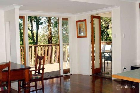 233 Chapel Hill Rd, Chapel Hill, QLD 4069