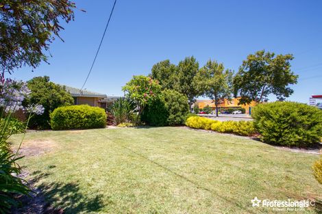 Property photo of 1 Nurdi Way Riverton WA 6148