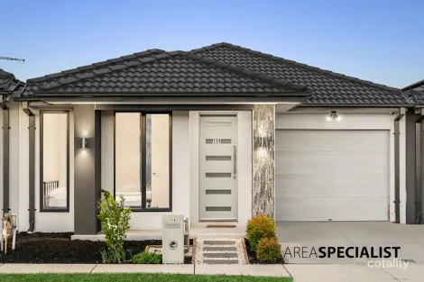 Property photo of 119 Bourbon Road Cranbourne East VIC 3977