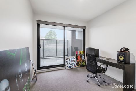 Property photo of 102/11 Bourke Street Ringwood VIC 3134