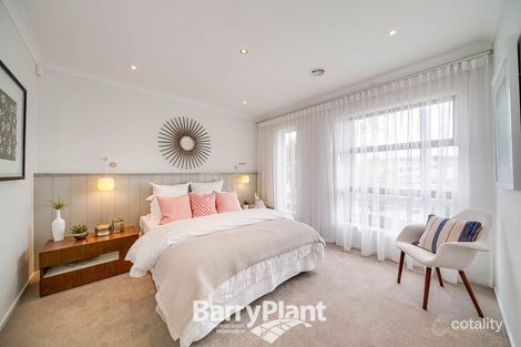 Property photo of 20 Grandvue Boulevard Pakenham VIC 3810