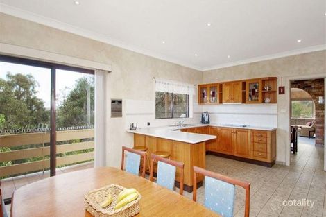 Property photo of 13 Northcliffe Avenue Narraweena NSW 2099