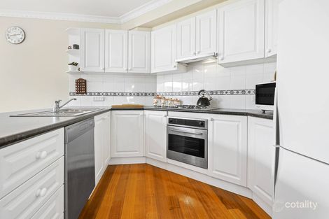 Property photo of 1/6 Summit Road Burwood VIC 3125