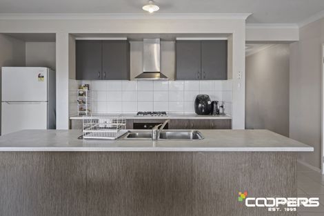 Property photo of 18 Carramar Drive Harkness VIC 3337