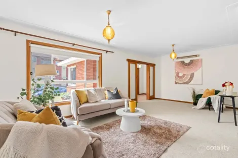 Property photo of 38 Mascot Drive Eastlakes NSW 2018