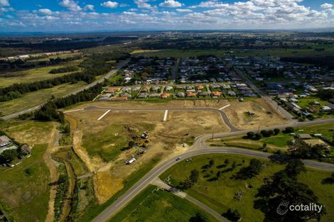 Property photo of 37 Stonebark Court Greta NSW 2334