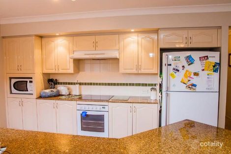 Property photo of 12 Mariner Close Summerland Point NSW 2259