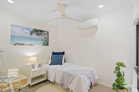 Property photo of 1 Macarthur Close Palm Cove QLD 4879