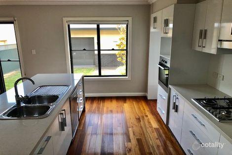 Property photo of 13 Boulevard Place Hillvue NSW 2340
