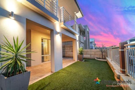 Property photo of 37 Shoreham Turn Mindarie WA 6030