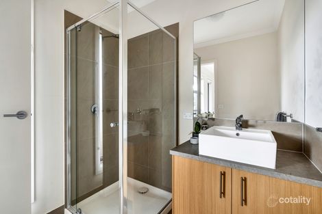 Property photo of 3 Plaza Court Roxburgh Park VIC 3064