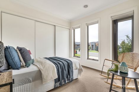 Property photo of 3 Plaza Court Roxburgh Park VIC 3064