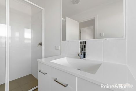 Property photo of 12 Melaleuca Place Glen Eden QLD 4680