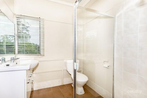 Property photo of 2 Bingham Street Kenmore QLD 4069