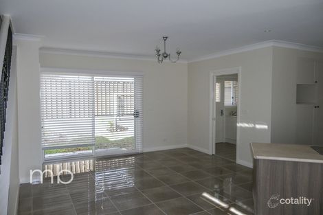 Property photo of 2/18 Whitney Place Orange NSW 2800