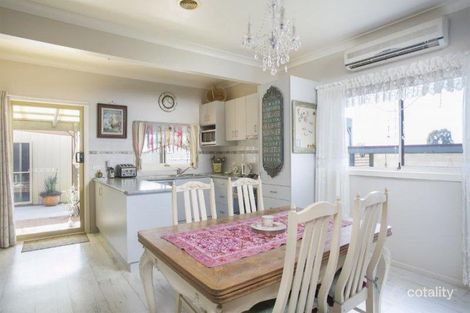 Property photo of 14 Crowther Street Eaglehawk VIC 3556