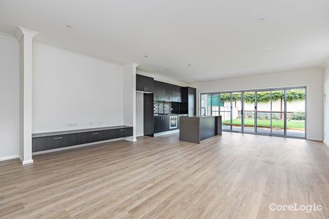 Property photo of 12 Teak Close Fletcher NSW 2287