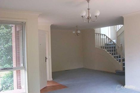 Property photo of 2/27 James Street Box Hill VIC 3128