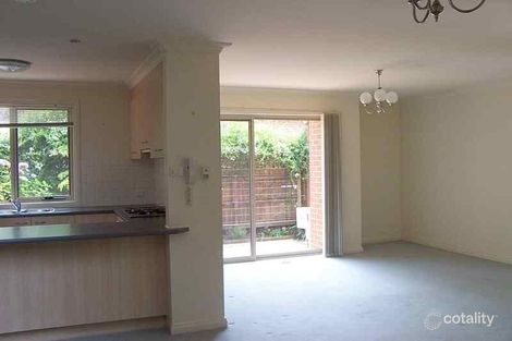 Property photo of 2/27 James Street Box Hill VIC 3128