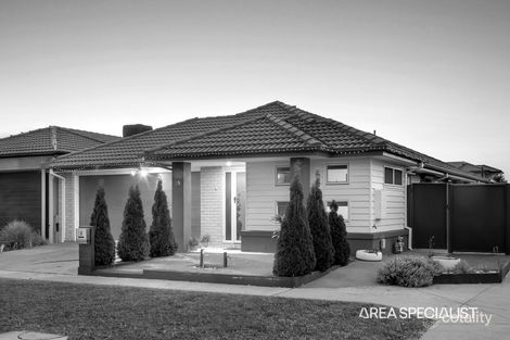Property photo of 35 Direction Drive Tarneit VIC 3029