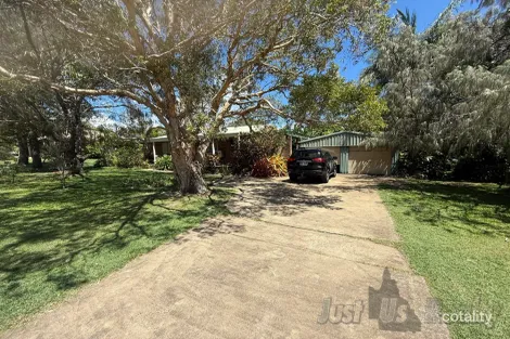 Property photo of 41 Amaroo Crescent Innes Park QLD 4670
