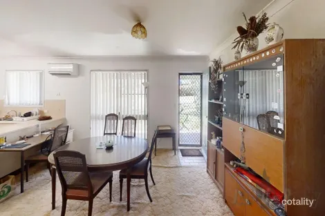 Property photo of 41 Amaroo Crescent Innes Park QLD 4670