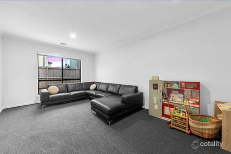 Property photo of 25 Baseline Way Clyde VIC 3978