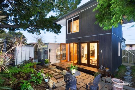 Property photo of 21 Sword Street Woolloongabba QLD 4102