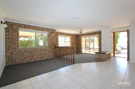 Property photo of 17 Mattes Place Meadowbrook QLD 4131