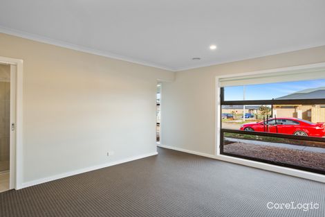 Property photo of 5 Bassett Avenue Wyndham Vale VIC 3024