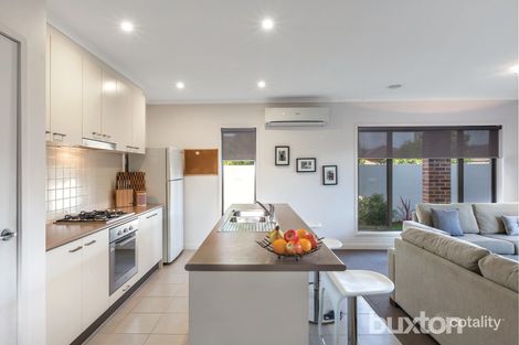 Property photo of 17 Willoby Drive Alfredton VIC 3350