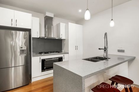 Property photo of 4/27 Clyde Street Newport VIC 3015