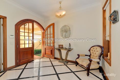 Property photo of 8048 The Parkway Hope Island QLD 4212