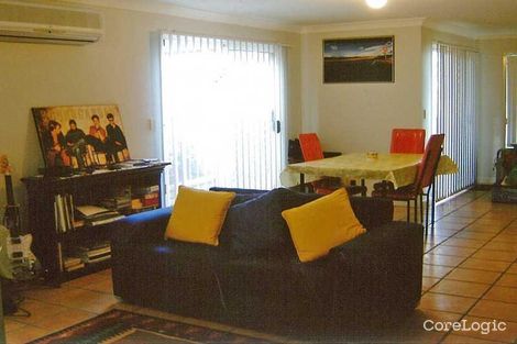 Property photo of 19/1 Glenquarie Place The Gap QLD 4061