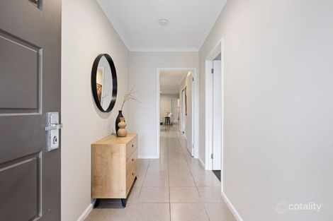 Property photo of 107 Honeyeater Circuit Thurgoona NSW 2640