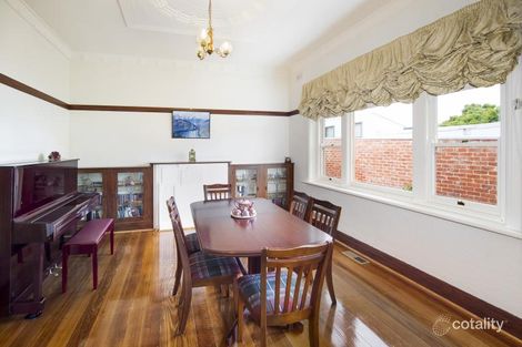 Property photo of 7 Bennett Parade Kew East VIC 3102