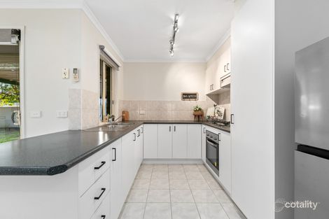 Property photo of 22 Maple Place Craigieburn VIC 3064