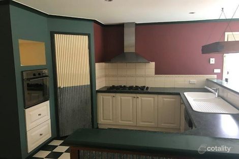 Property photo of 64 Maramba Drive Narre Warren VIC 3805