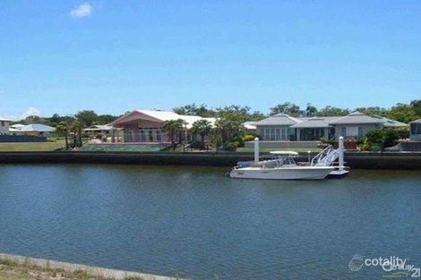 9 Baza Pl, Banksia Beach, QLD 4507