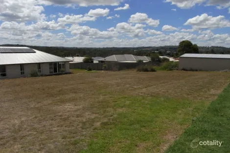 20 Naomi Dr, Crows Nest, QLD 4355