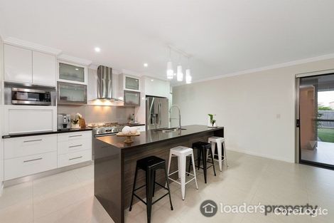 Property photo of 11 Beech Links Drive Ashfield QLD 4670