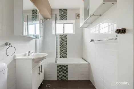 Property photo of 4/13 Dibbs Street Canterbury NSW 2193