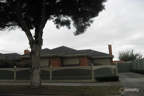 Property photo of 2 Pennington Street Keilor East VIC 3033