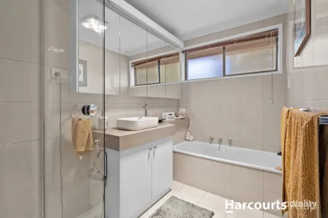Property photo of 2/2 Victor Avenue Dandenong North VIC 3175